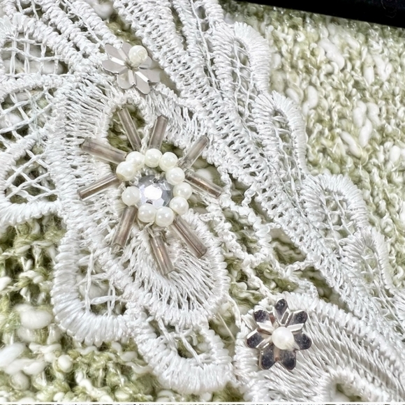 Sage green beaded lace short sleeve knit sweater L - Picture 9 of 13